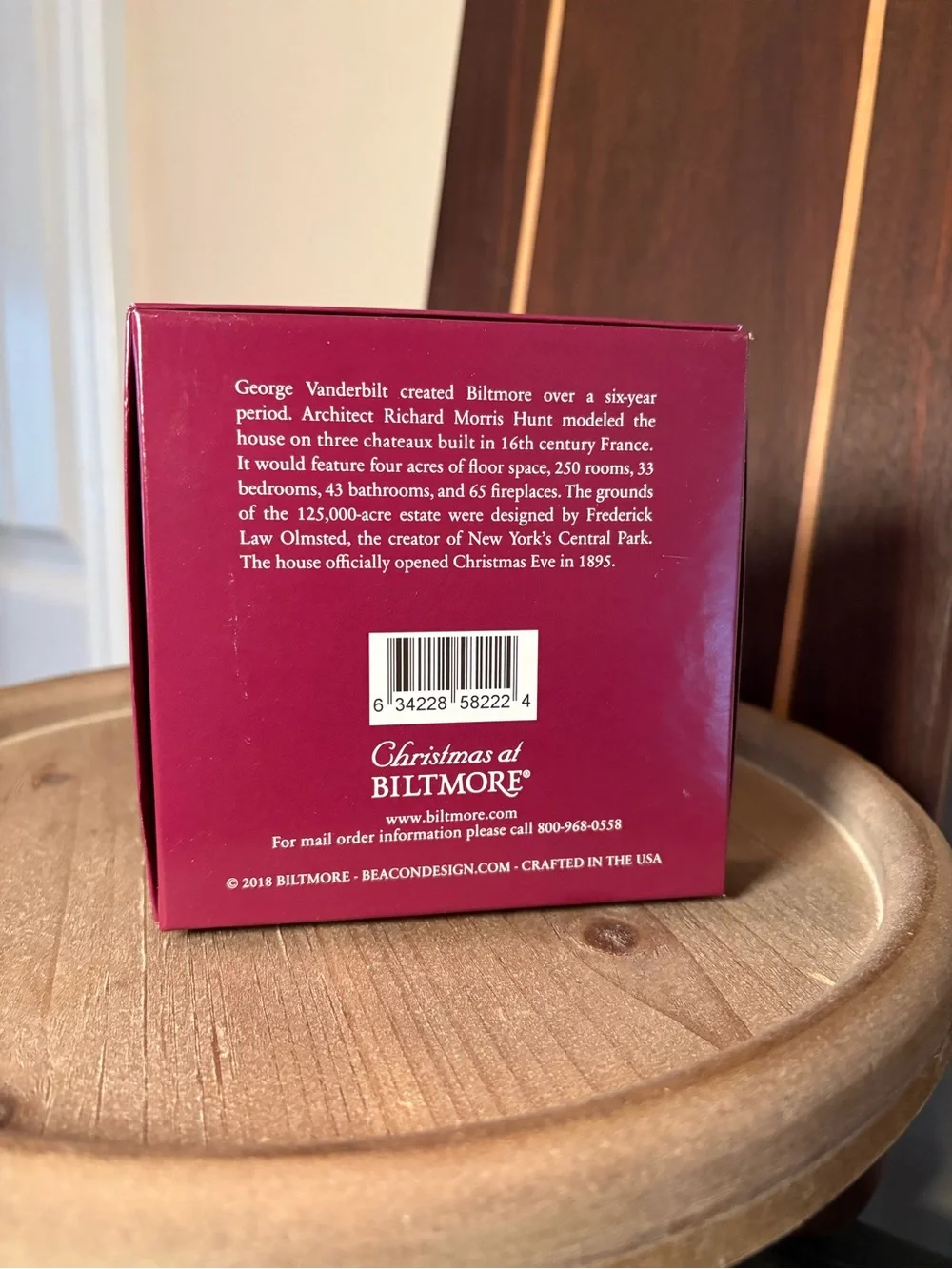 Biltmore Estate Christmas Ornament 2018 - Red, Gold Limited Edition Original Box